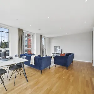 Apartment Westfields Best 2 Bedroom, London